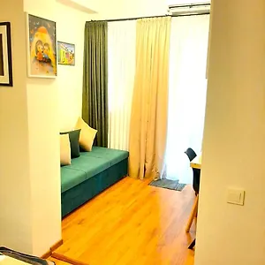 https://apartment-nn-in-old-tbilisi.alltbilisihotels.com